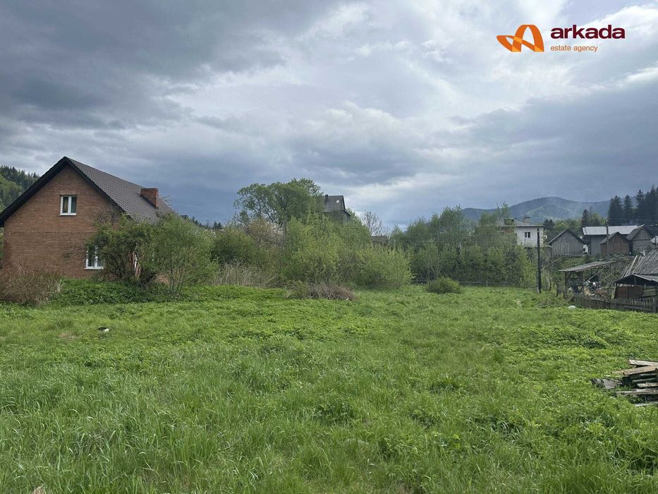 Земельна ділянка в Татарові в гарній локації під будівництво