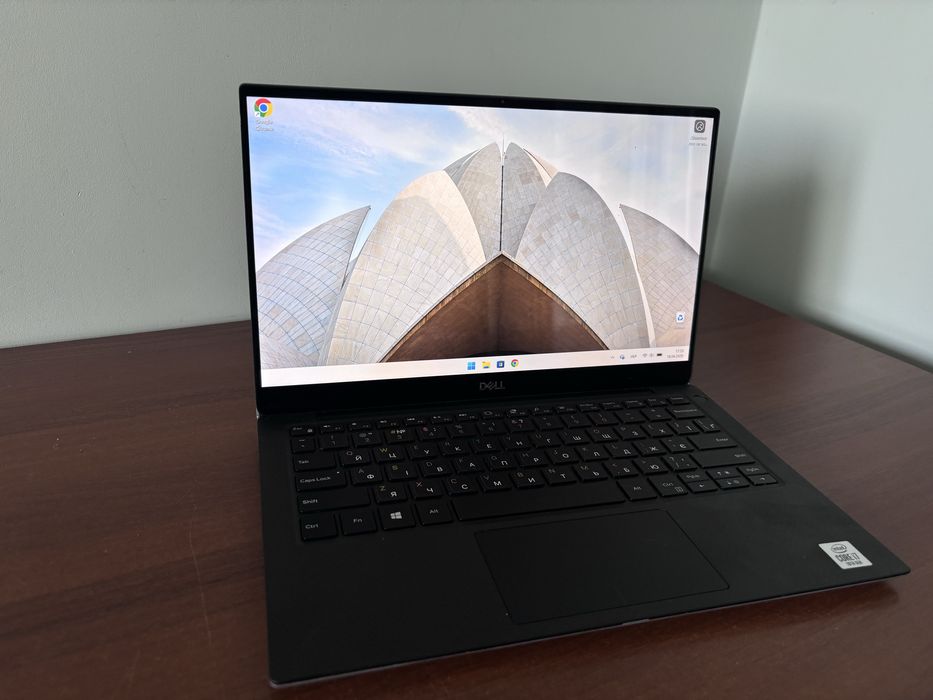 Ультрабук Dell xps 7390 13.3”  4К  i7  ОЗП-16  512Гб
