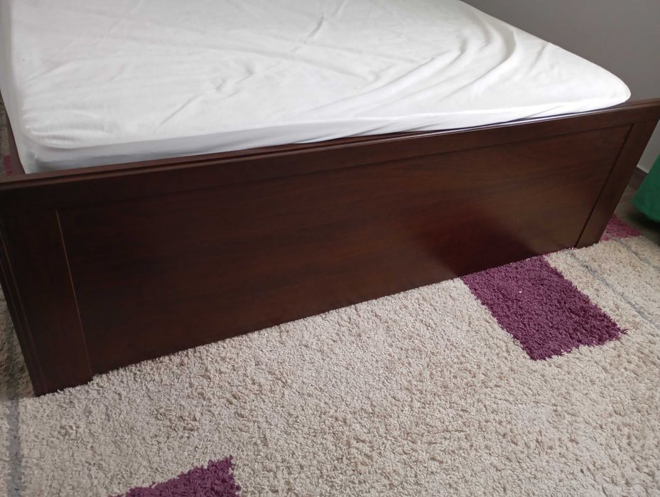 Cama + estrado + colchão