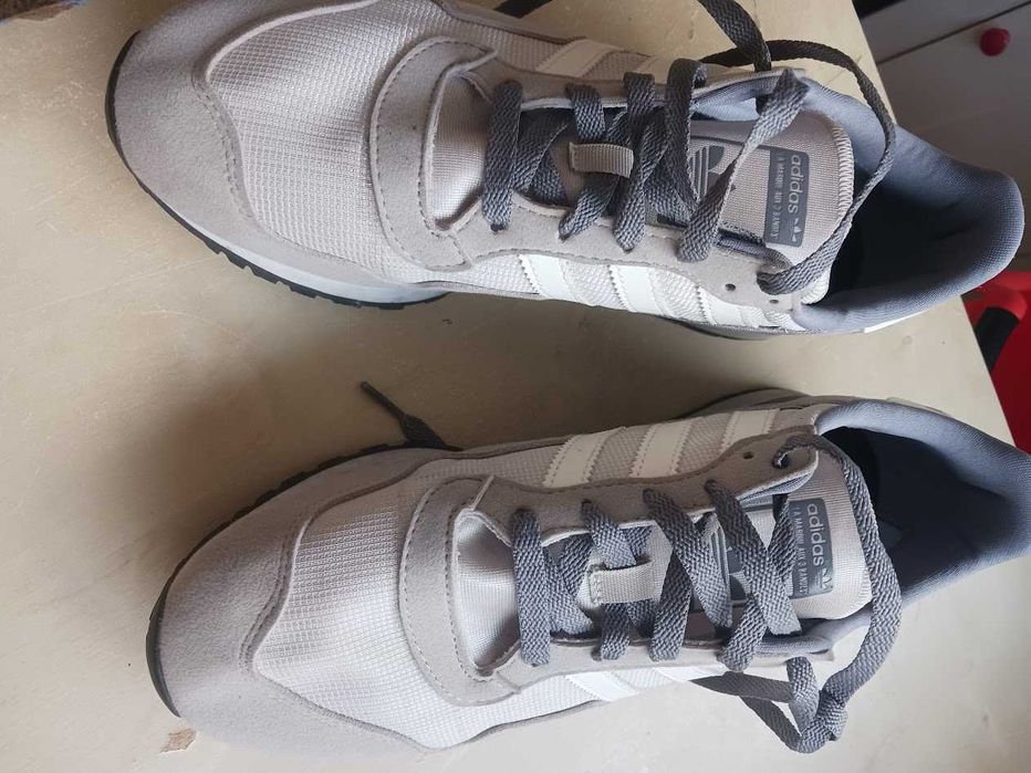 Sapatilhas ADIDAS cinzentas