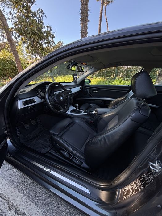 Bmw 320D E92 1dono 200mil km