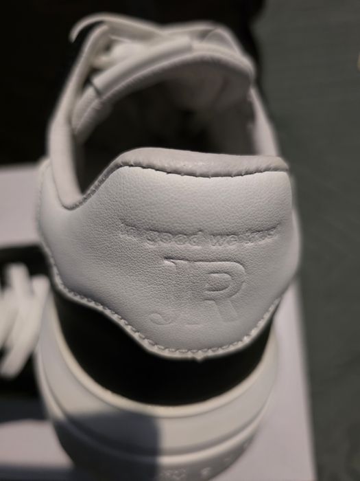 Sapatilhas jonh richmomd 39