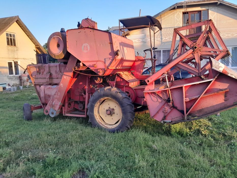 Комбайн, massey ferguson 86
