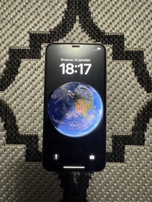 Продам IPhone Xs Max