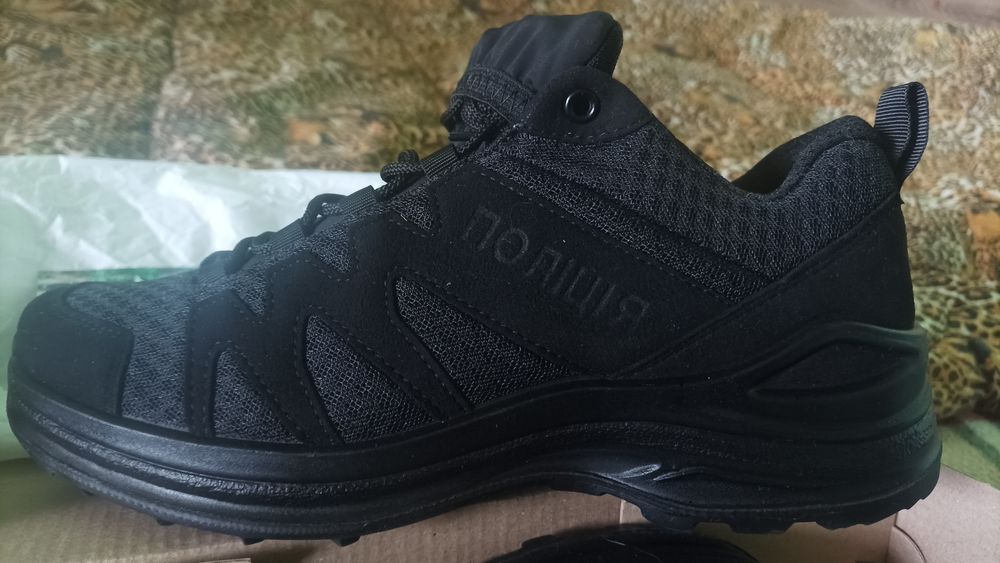 Кросовки тактические