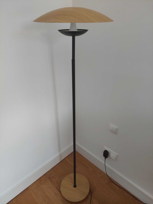 Candeeiro de pé KAITO da AREA STORE - NOVO