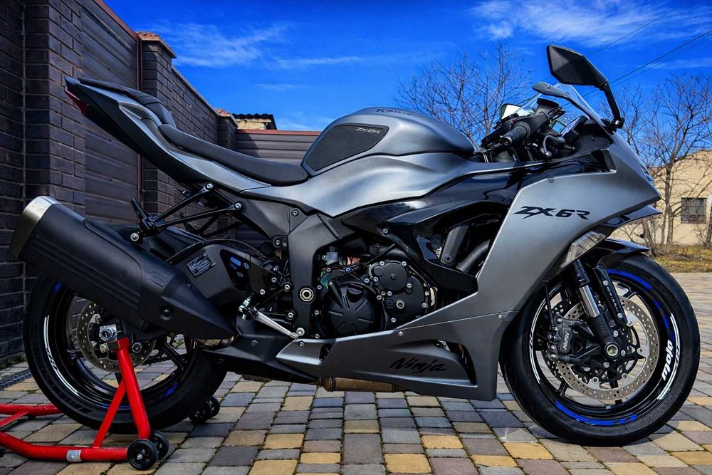 Kawasaki Ninja 636 ZX-6R Grey ZX6R 2025 зх6р серый: 14 999