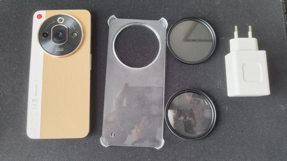 Smartfon Nubia Focus Pro 5G + akcesoria foto. GWARANCJA