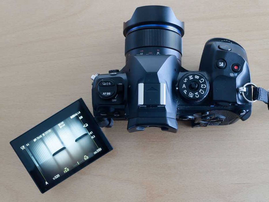 Laowa AE 7.5mm F2.0 Auto Aperture para M43