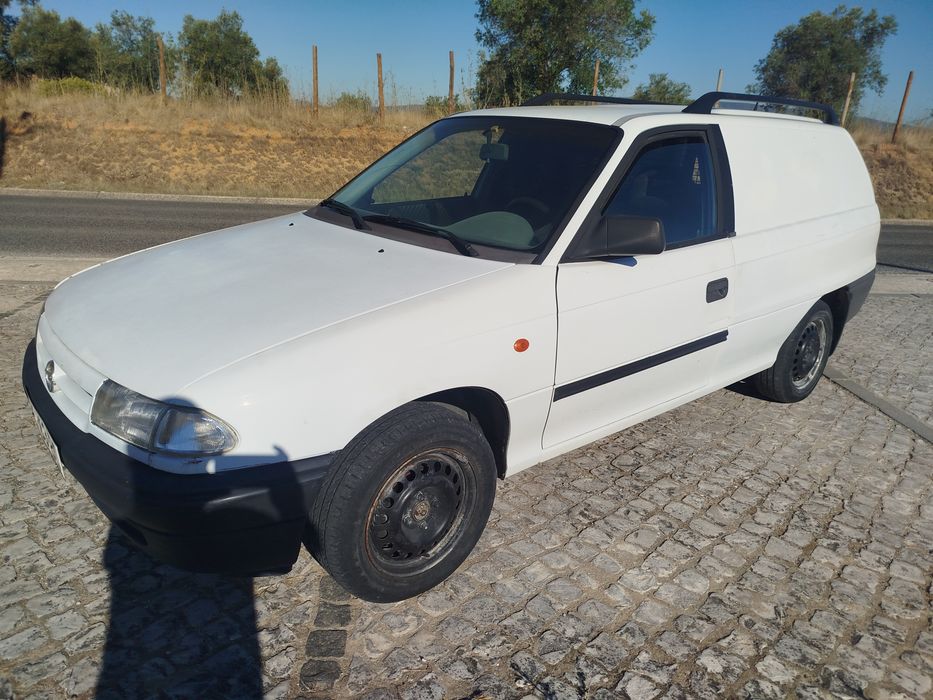 Opel Astra 1.7 D motor Izuzo