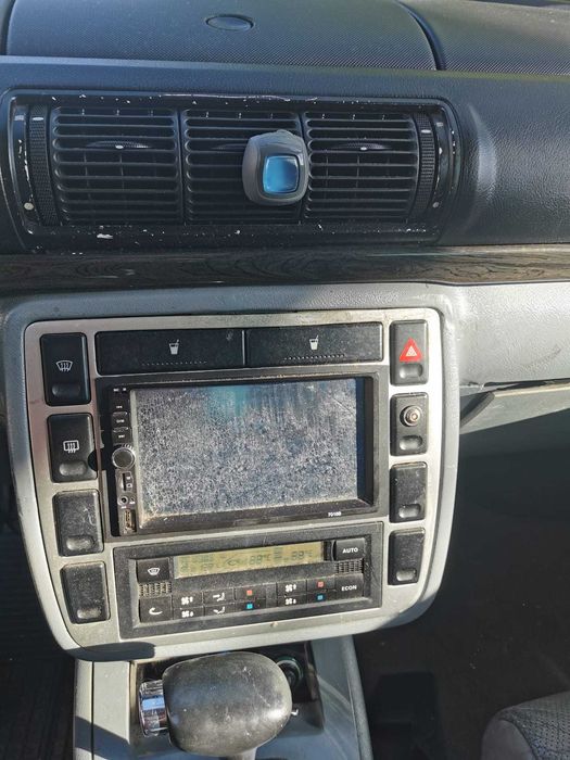 Vendo 2 carrinhas de 7 lugares