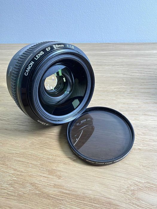 Canon EF 28mm f/1.8 USM + filtr polaryzacyjny CPL 58mm, stan bdb