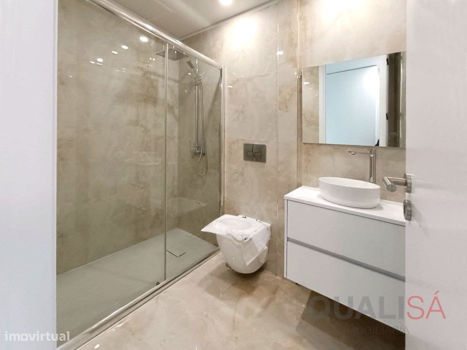 Apartamento T3 novo com lugar de garagem no centro de Braga, na Rua...