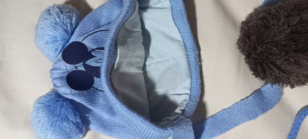 Теплі дитячі шапочки