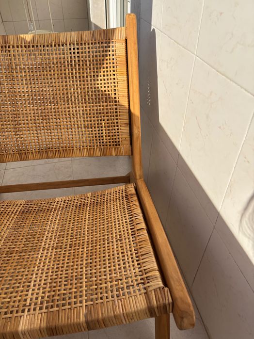 Poltrona Gato Preto em madeira e rattan