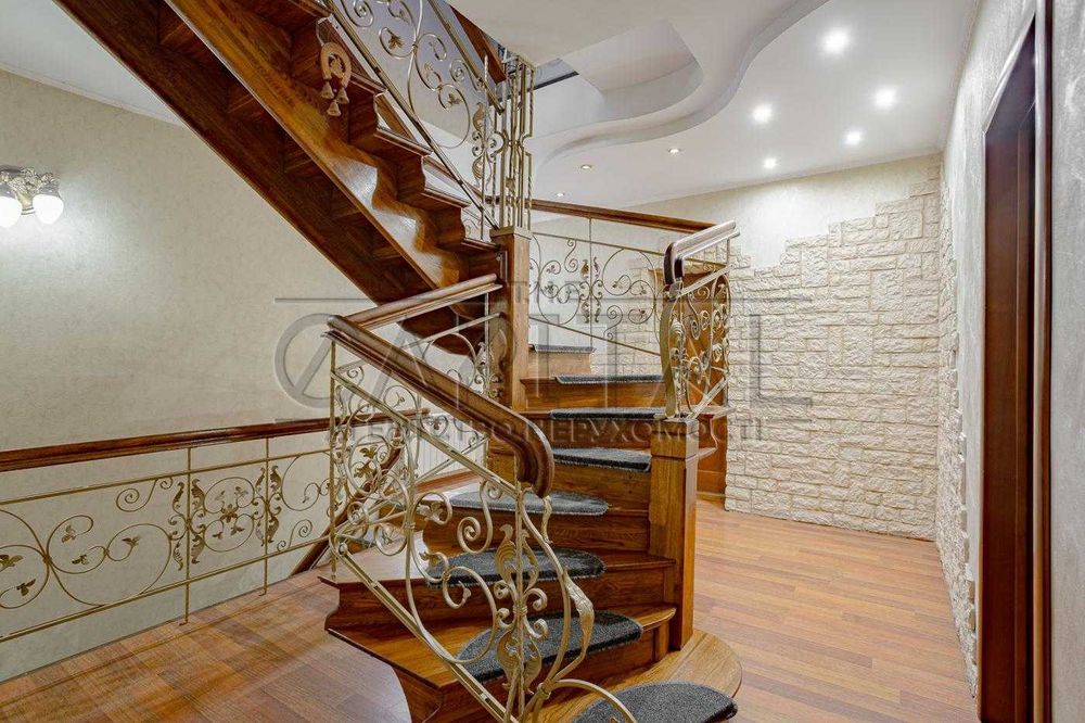 Оренда затишного будинку 300м2 Осокорки Дарницький р-н вул. Садова