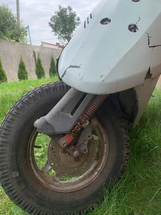 Продам скутер Сузукі