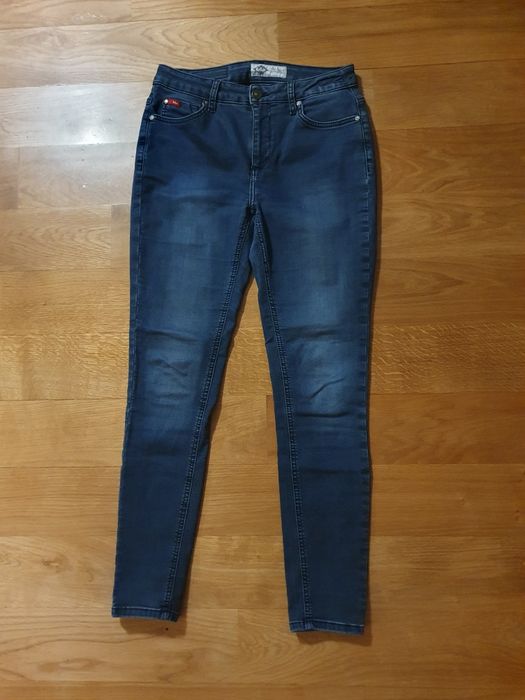Jeansy damskie Lee Cooper stan bdb rozm.W30/L30