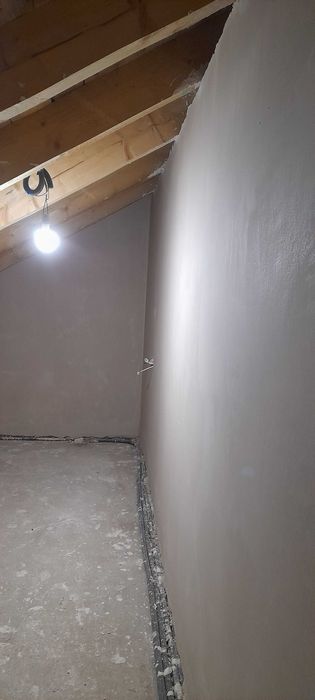 Tynki maszynowe gipsowe, cementowo-wapienne, agregat.