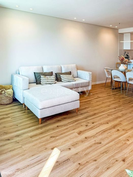 Apartamento T2 | Edifício Lourencinha II | Câmara De Lobos