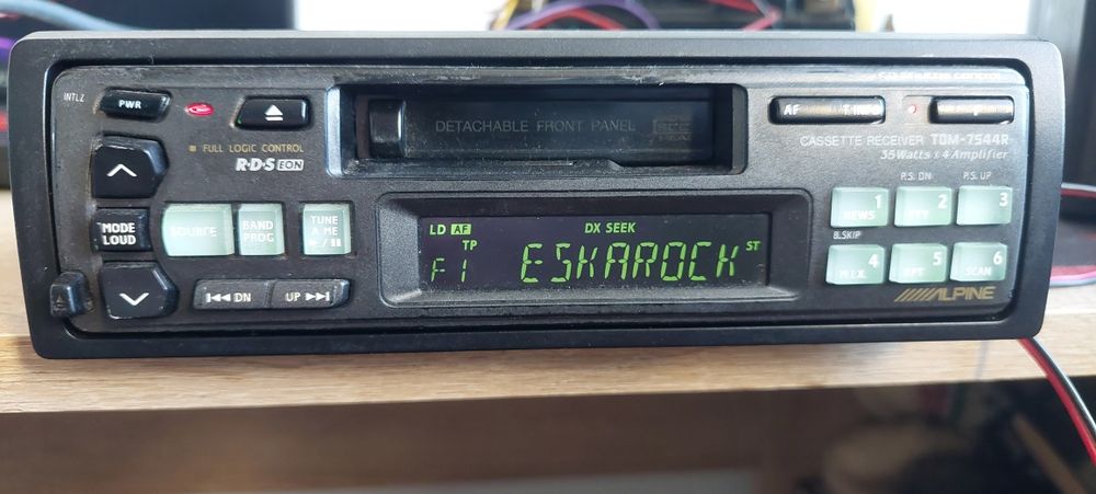 Alpine 7544 R ,Alpine CHM S - 611 zmieniarka CD vintage kaseta