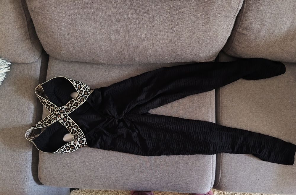 Macacão de ginásio