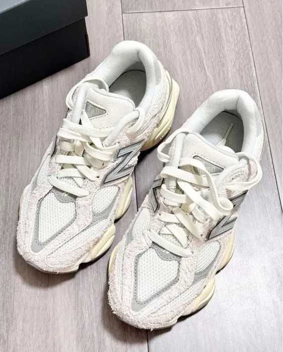 Oryginalne buty New Balance 9060HSC R.40
