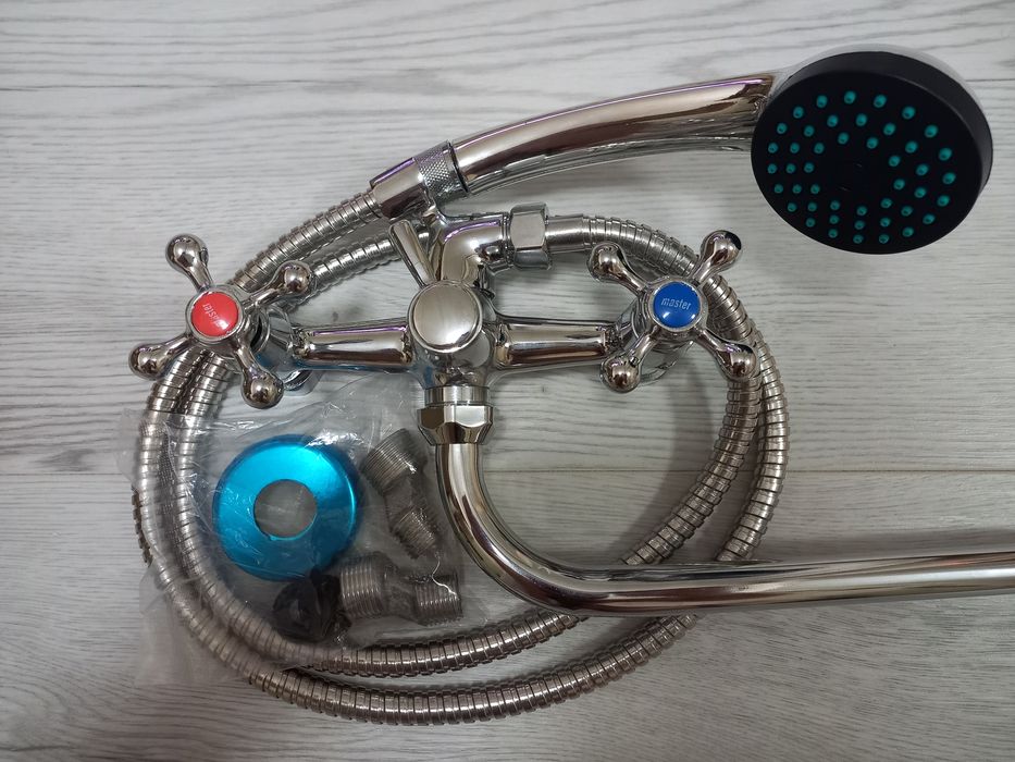 СТОП АКЦИЯ!Змішувач/кран/смеситель для ванны с душем Master 141/143