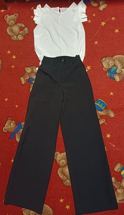 Одяг на весну брюки блузка