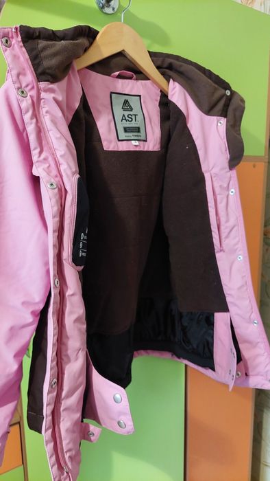 Продам жіночу куртку