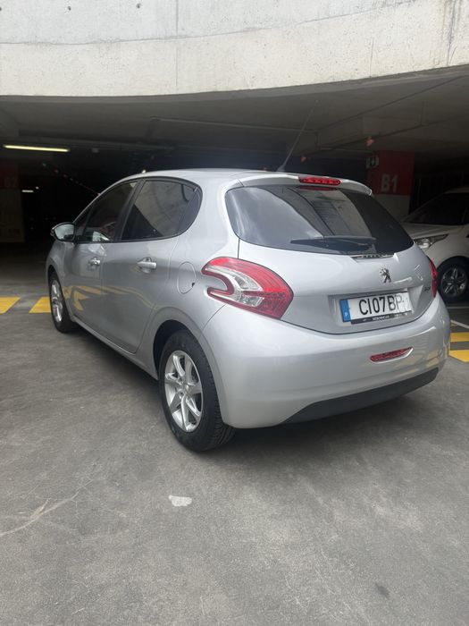 Peugeot 208 1.2 82cv Style