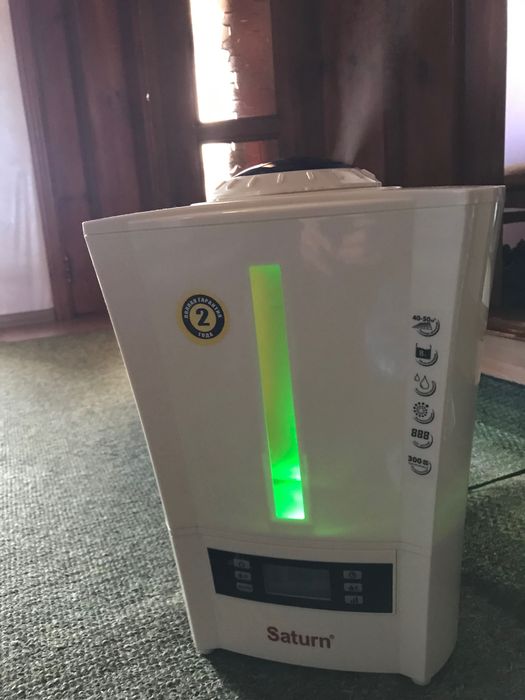 Зволожувач повітря в хорошому робочому стані