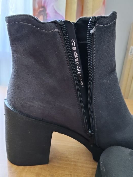Buty na obcasie 6cm