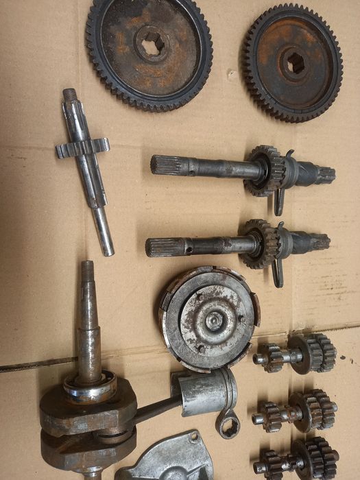 Czesci silnik romet 019