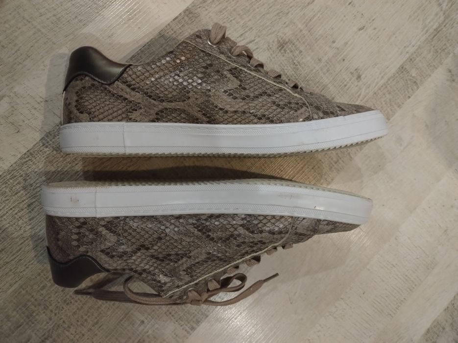 Półbuty sneakersy rozmiar 39