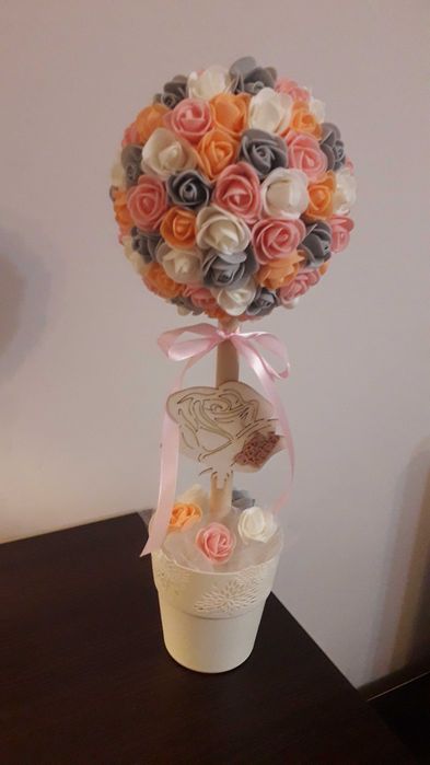 drzewko z różyczek piankowych