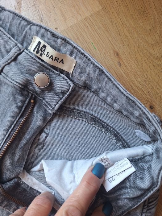 Jeansowe damskie spodenki M Sara XS