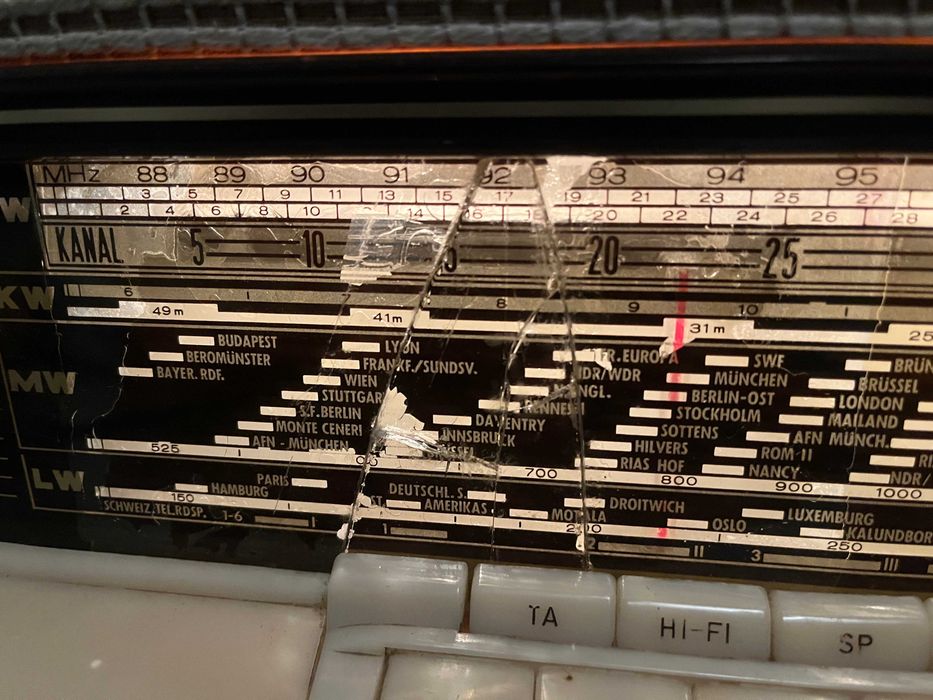 Stare radio Loewe Opta