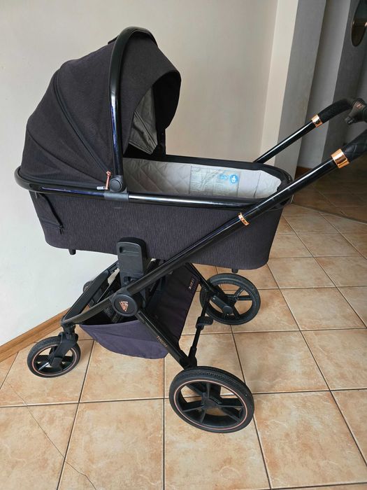 Wózek Venicci Tinum SE 2w1