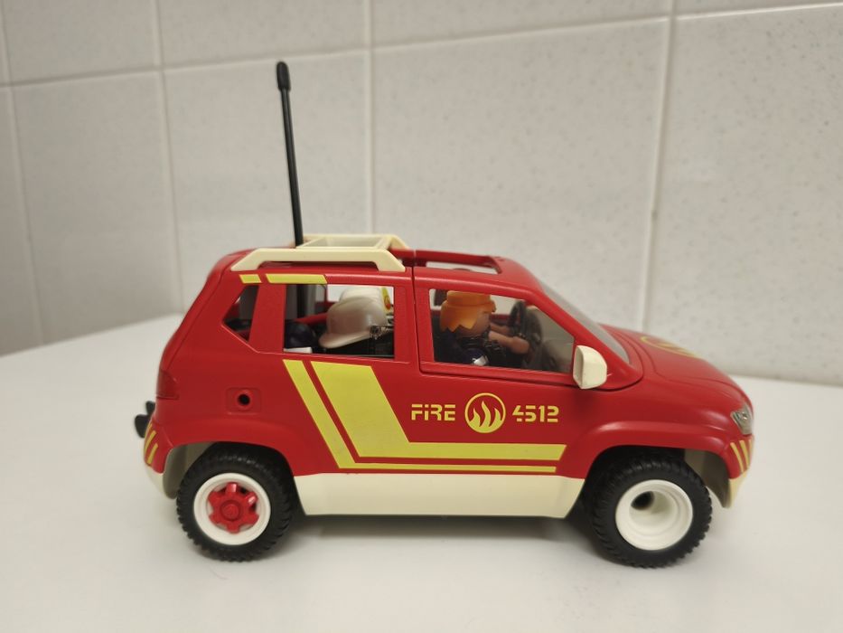 PLAYMOBIL 5364-  Carro Bombeiros + 2 FIGURAS + ACESSÓRIOS