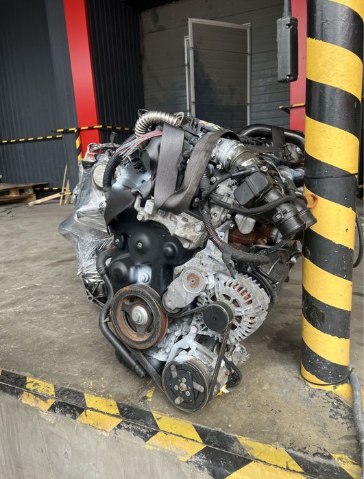 Двигун 1.6 hdi Сітроєн Форд Пежо Вольво Мазда МініКупер DV6