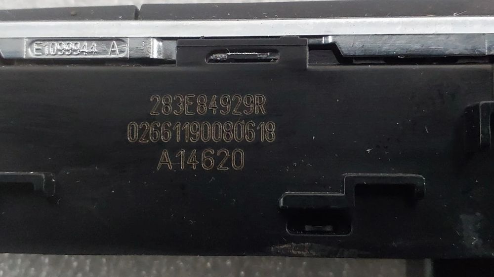 Comando / botão / interruptor multifunções RENAULT Megane IV (B9A/M_)