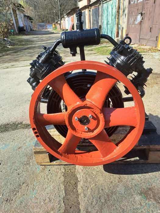 Компресор 1100 літрів/хв ГСВ-1/12; 155-2ВУ4; 1101-В5У4; головка