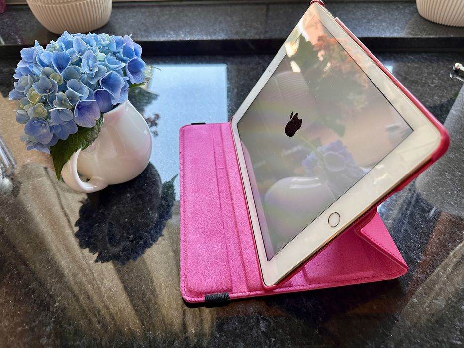 Apple iPad Air 2 16GB Wi-Fi (Dourado)