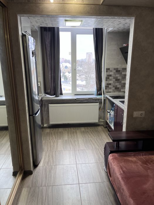 Продам дворівневу квартиру-гостинку