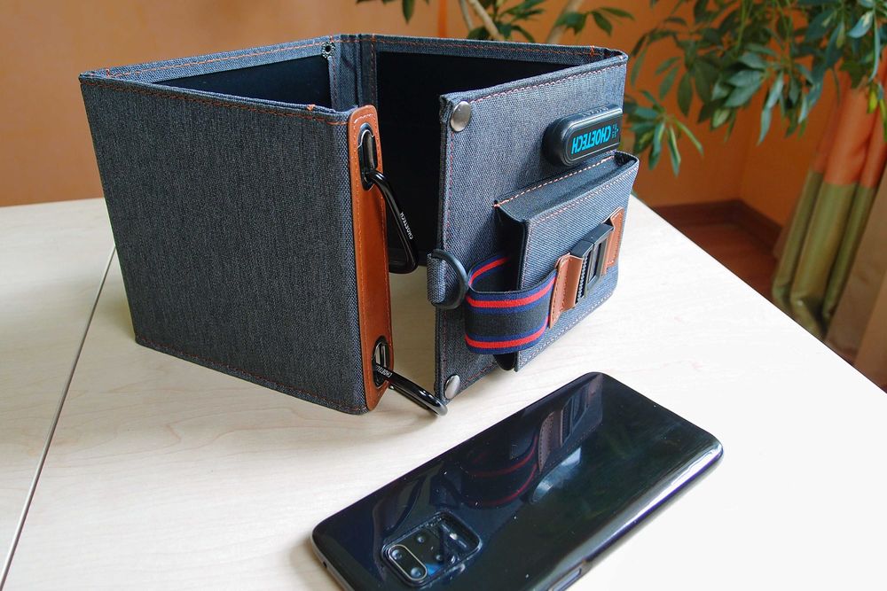 Солнечная батарея. Складная солнечная панель 14W