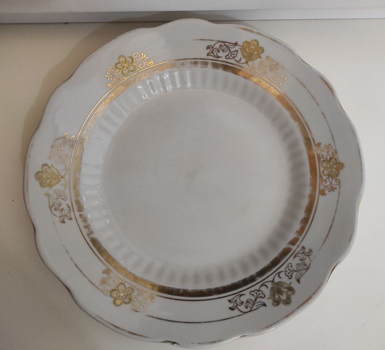 Тарілка, фарфорова тарілка, тарелка