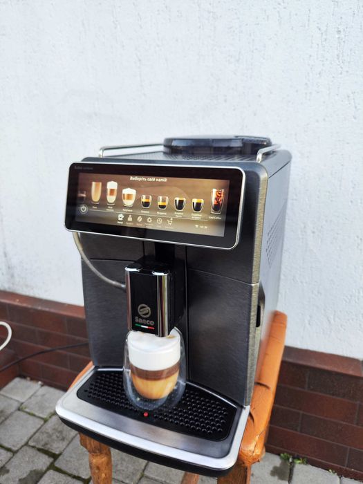 САМА ТОПОВА Кавомашина кофемашина Saeco Xelsis Suprema SM8889