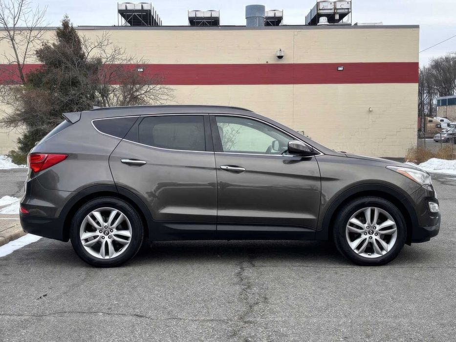 Hyundai Santa Fe Sport 2.0T      2014