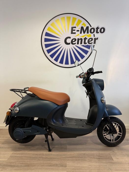 Scooter Electrica UNU - Fabrico Alemão | Bateria 40AH Removível | 80Km Autonomia